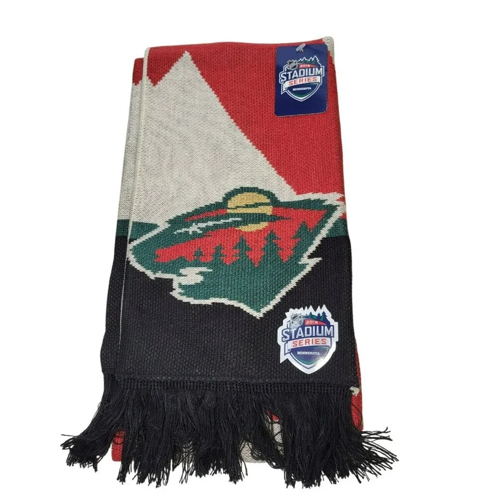 2016 Minnesota Wild Stadium Series Scarf NWT Reebok Face Off Collection Black